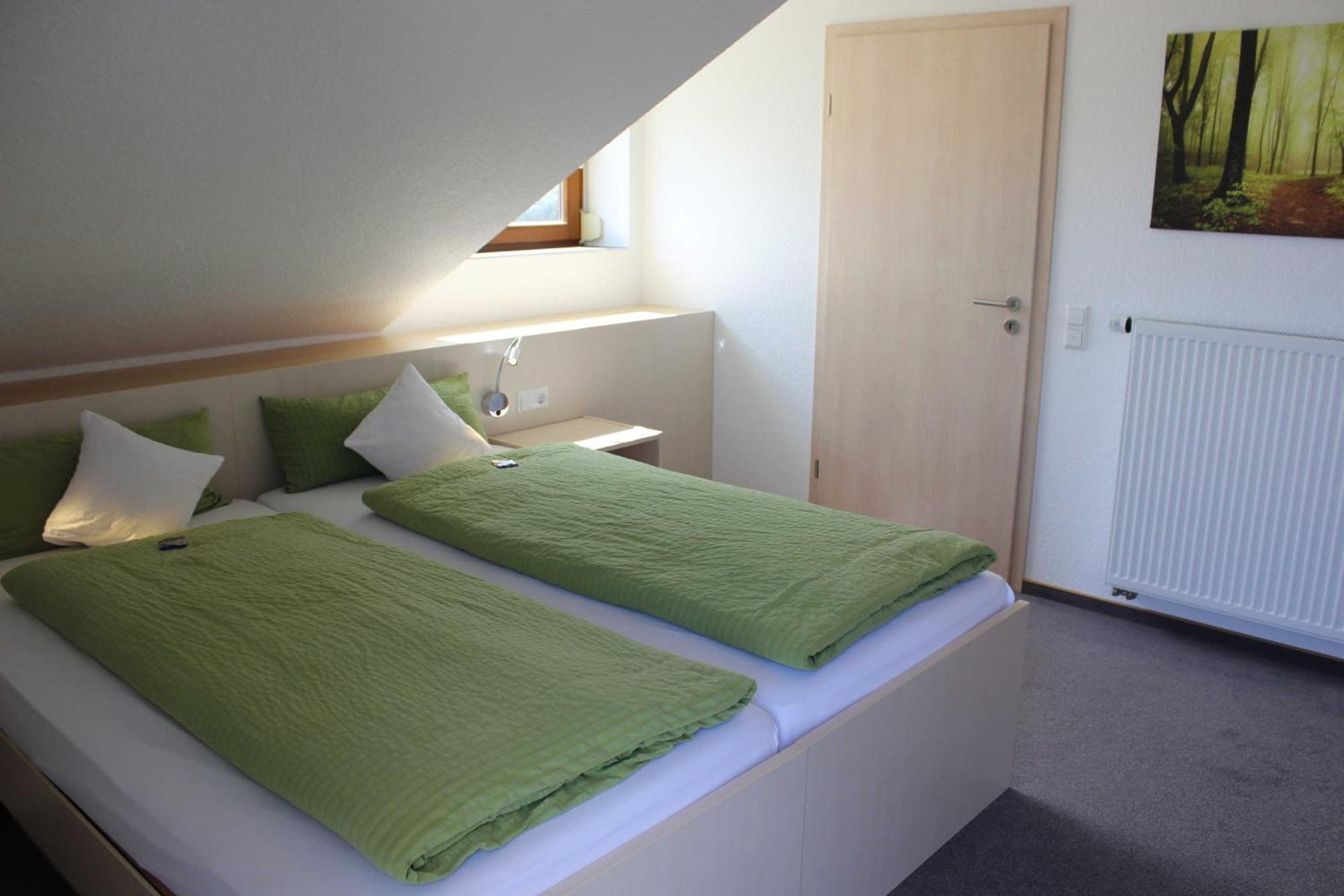 Gaestehaus Zum Wolffenturm Lehrensteinsfeld Rum bild